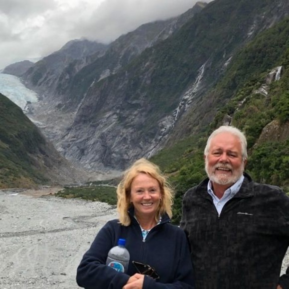 Meet your Posher, Karen - Picture 1 of 1